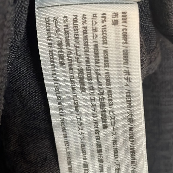 Abercrombie & Fitch Soft A&F Cozy Long sleeve t-shirt - Small - Picture 5 of 6